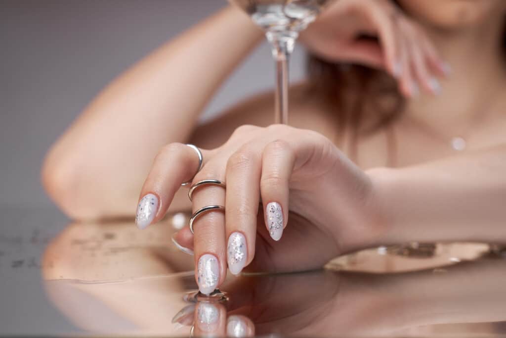How Long do Acrylic Nails Last?